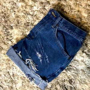 Custom Made Distressed High Waisted Shorts💙